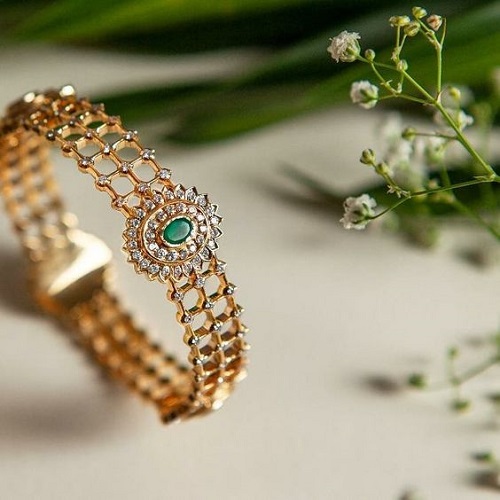 Buy Diamond Bangle In Udaipur | Prateek Jewellers